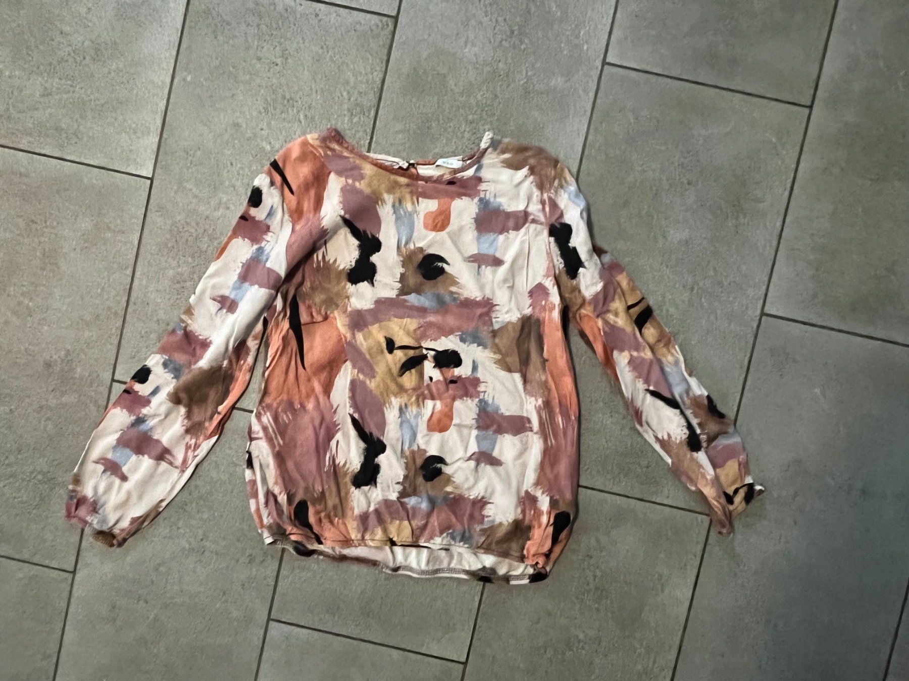 Camicette: Bluse – Usato da Solothurn venduto da Floefi