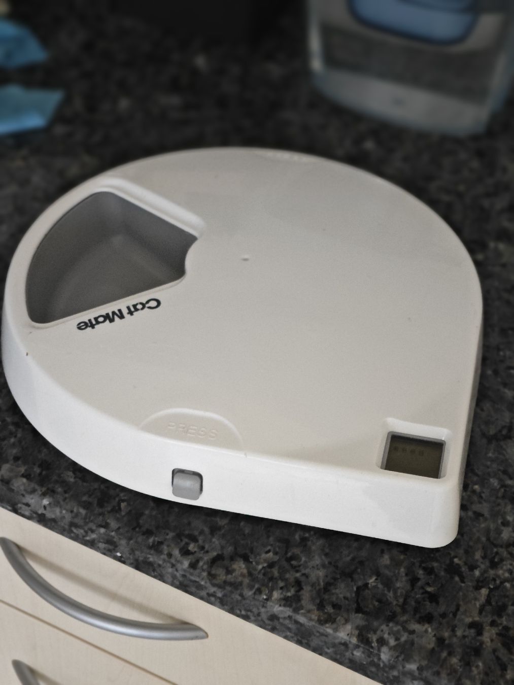 Nourriture: CatMate Futterautomat – D'occasion à Lengnau AG par Rockethawk