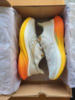 Saucony Endorphin Speed 5 Runningschuhe EUR 44 Neu