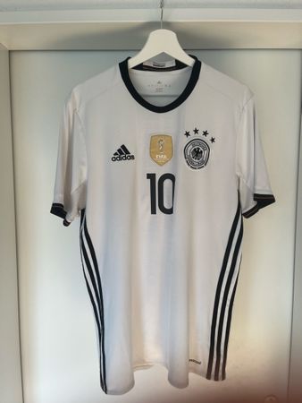 Deutschland 15/16 Home - #10 Podolski L