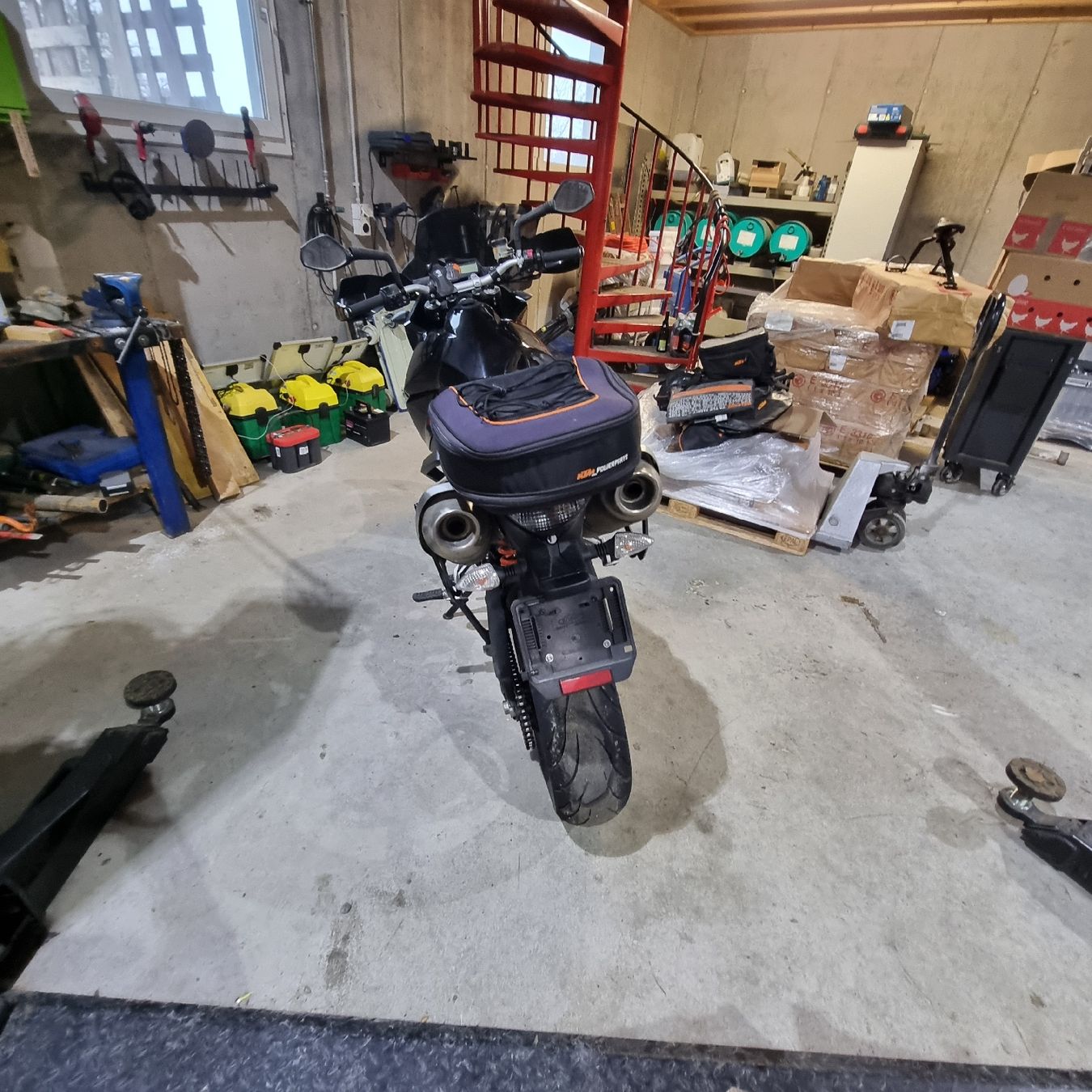 KTM Strada: ktm 990 Supermoto t – Usato da Hofstetten ZH venduto da neebu 2