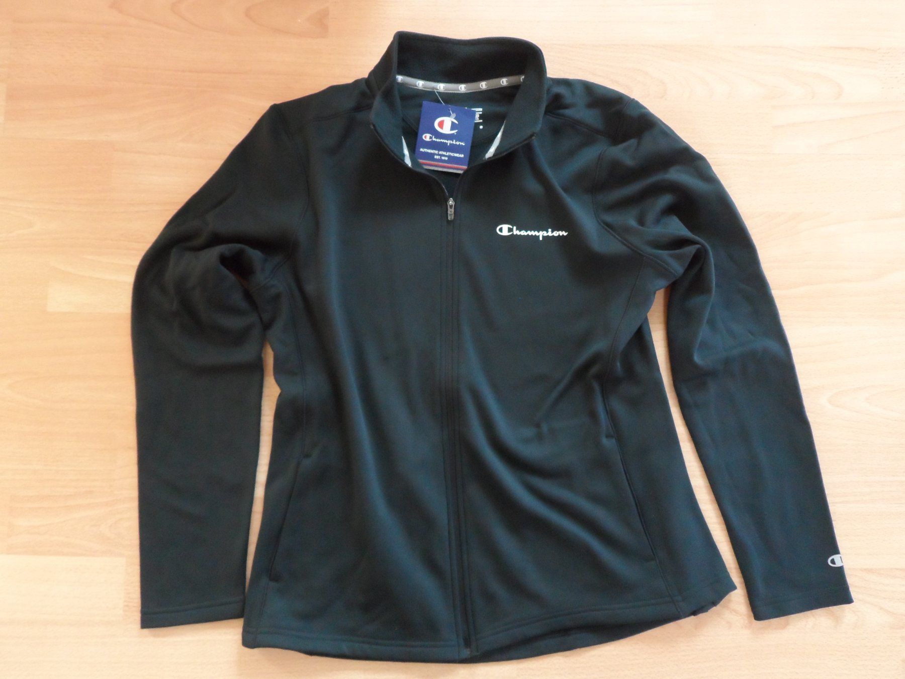 Giacche: **** Champion  Trainerjacke Gr M **** – Nuovo e nell'imballaggio originale da Therwil venduto da Hcd1919