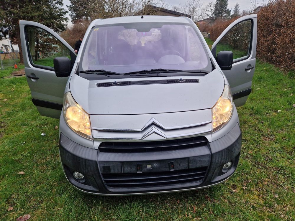 Citroen Jumpy 8 places