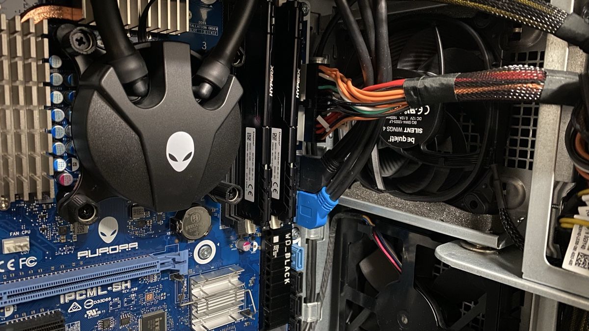 Alienware PCs: Alienware Aurora R11 /  I7 / 32 Gbyte RAM / RTX4070 Super – Gebraucht aus Muhen von  7