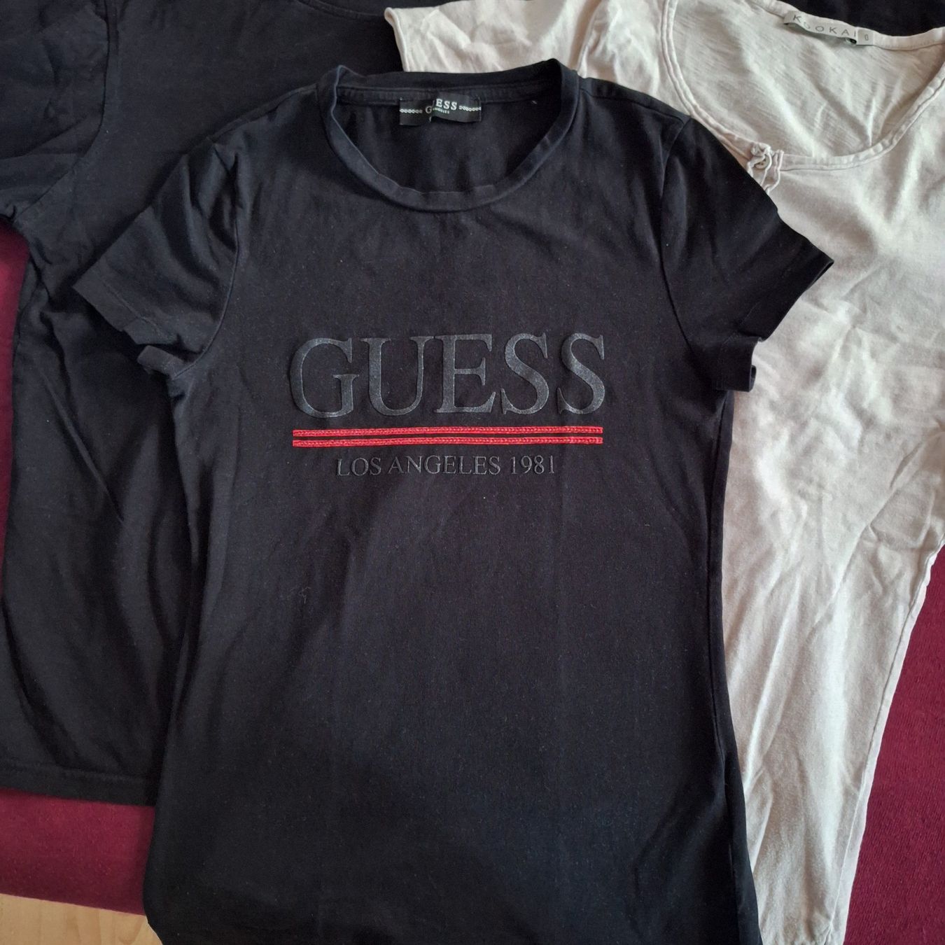 Guess Lotti di vestiti: T-Shirt Set, Guess,etc. Grösse S/M – Usato da Hettenschwil venduto da Schneuggi2