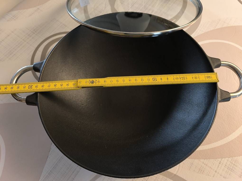 Padelle: Bodum Wok mit Glasdeckel NEU – Usato da Matzingen venduto da Aurinko 2