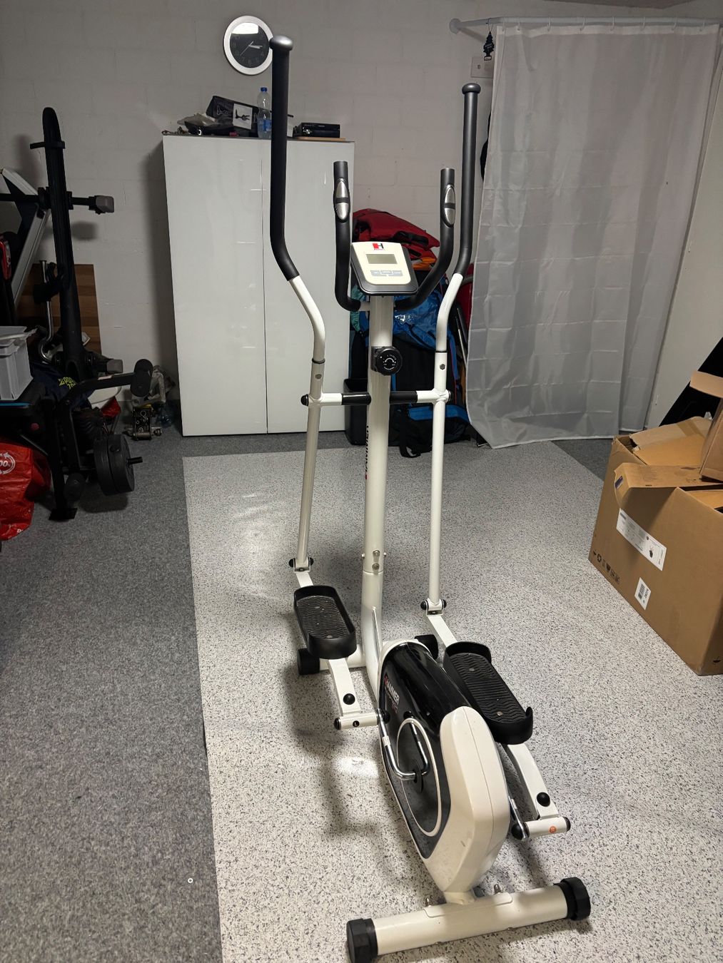 Hometrainer: Crosstrainer HAMMER Elliptical 2600 – Usato da Abtwil SG venduto da Rcr250