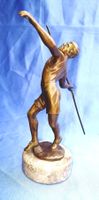 LANCEUR DE JAVELOT EN BRONZE sign. G. Eichhorn (CH)