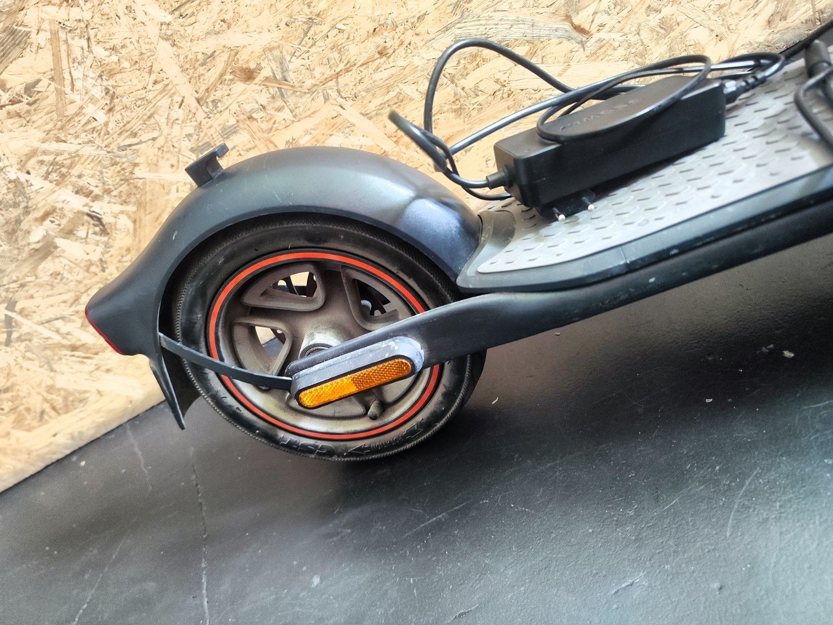 Segway Kickboard: Ninebot F40I E-Scooter, 33 km/h 40km – Usato da Grindelwald venduto da vla_z6zz 7