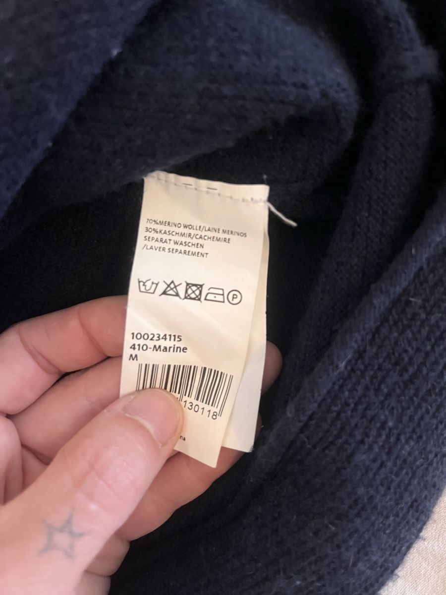 Manor Pullover & Sweatshirts: Cashmere Pullover, Marineblau, Gr. M – Gebraucht aus Zürich von jim_jy67 1