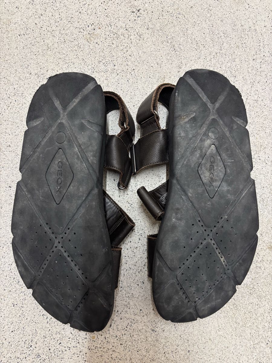 Geox Scarpe da uomo: Geox Respira Brown Leather Sandals, Size 45, EUC – Usato da Bülach venduto da Lummax 2