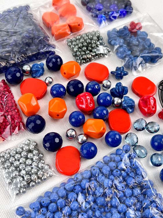 520g Perlen Set / 520g perline varie Kaufen auf Ricardo
