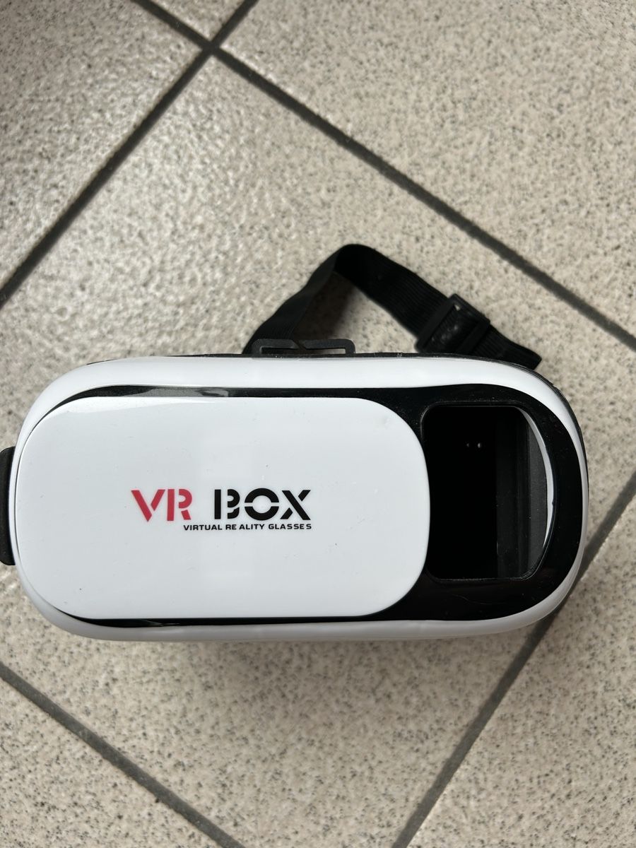 Casco VR: VR Glasses for Virtual Reality Experience – Usato da Genève venduto da Noemie.wrmsi 4