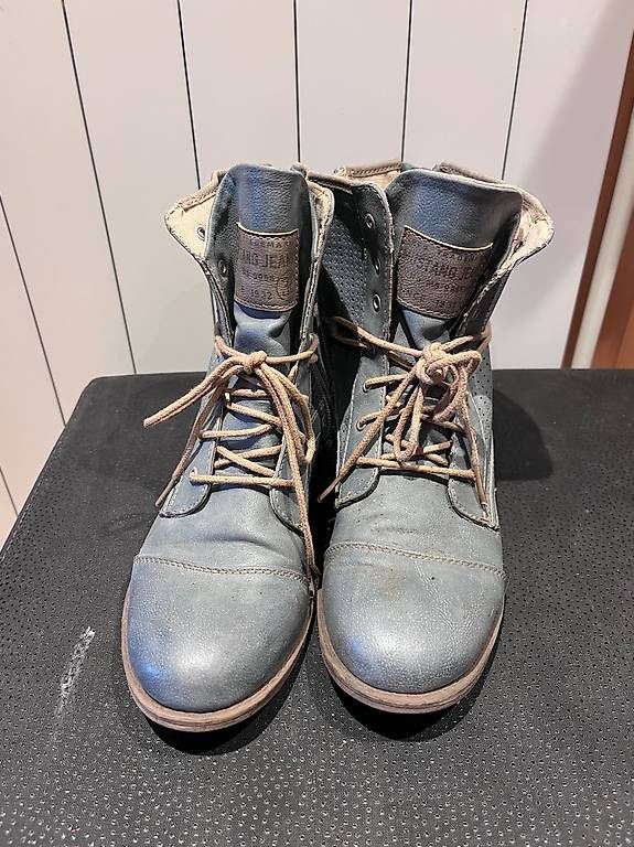 Scarpe da donna: Mustang Stiefelletten Grösse 37 – Usato da Buch b. Märwil venduto da and_m82w 1