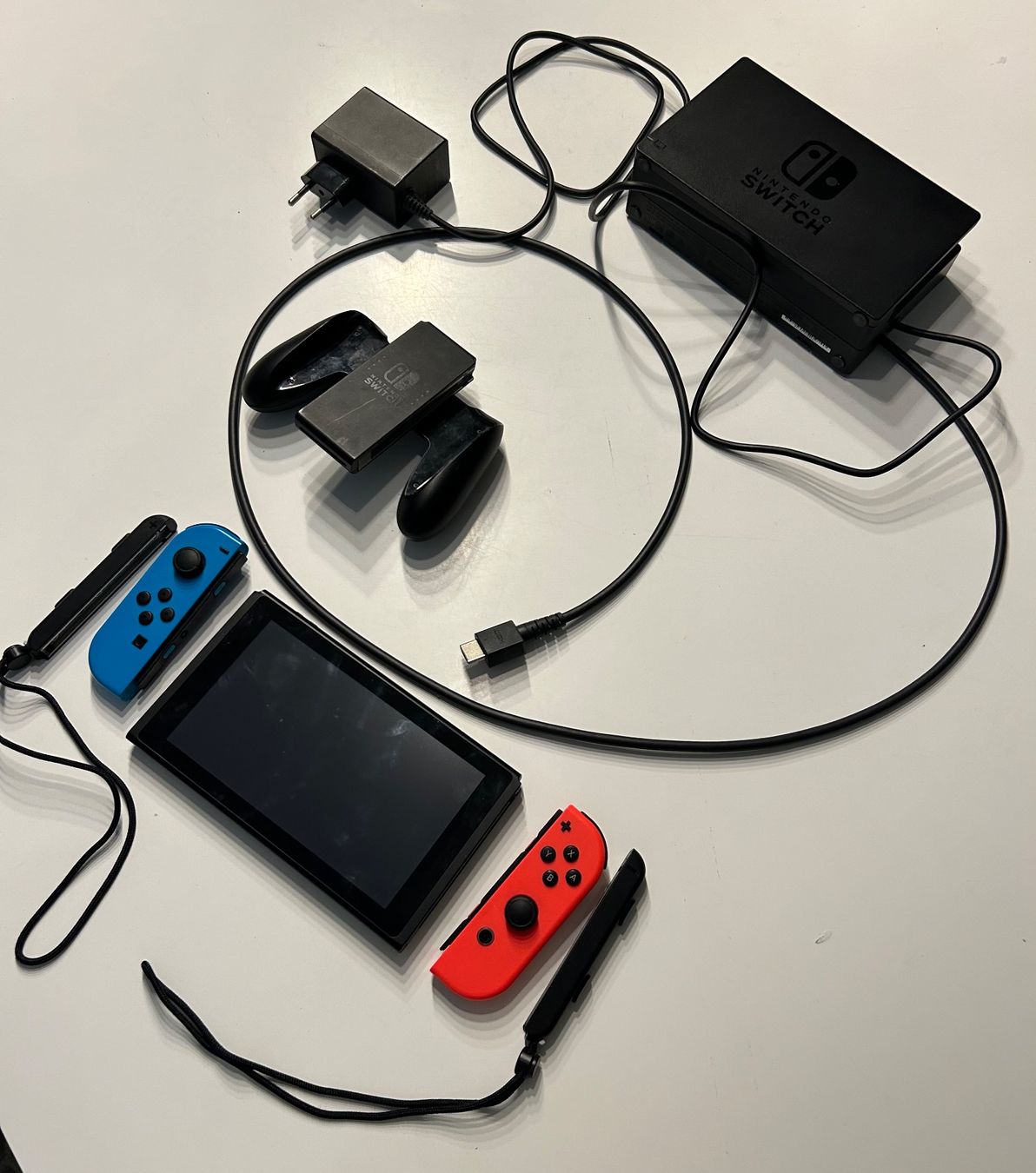 Nintendo Consoles: Nintendo Switch 1 – D'occasion à Zürich par cla_nxc9