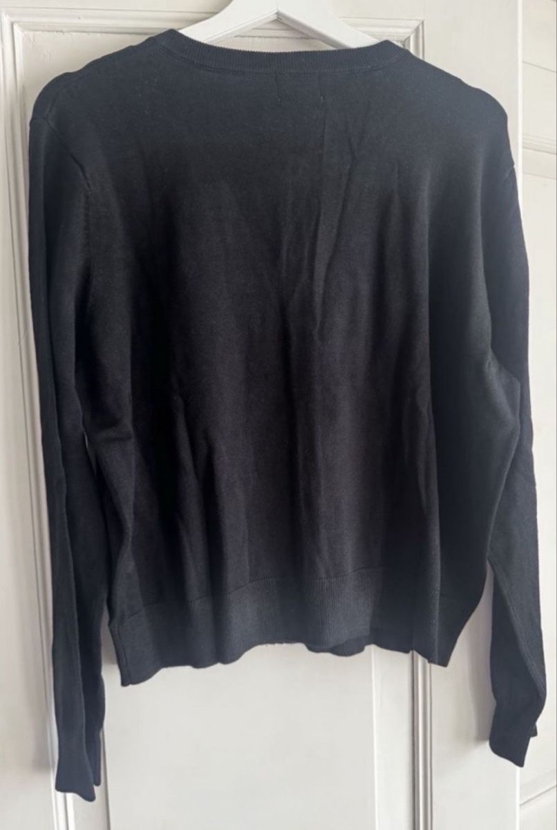 H&M Giacche: Feinstrick-cardigan. Schwarz, Neu. – Nuovo (secondo la descrizione) da Zürich venduto da ber_78xz 1