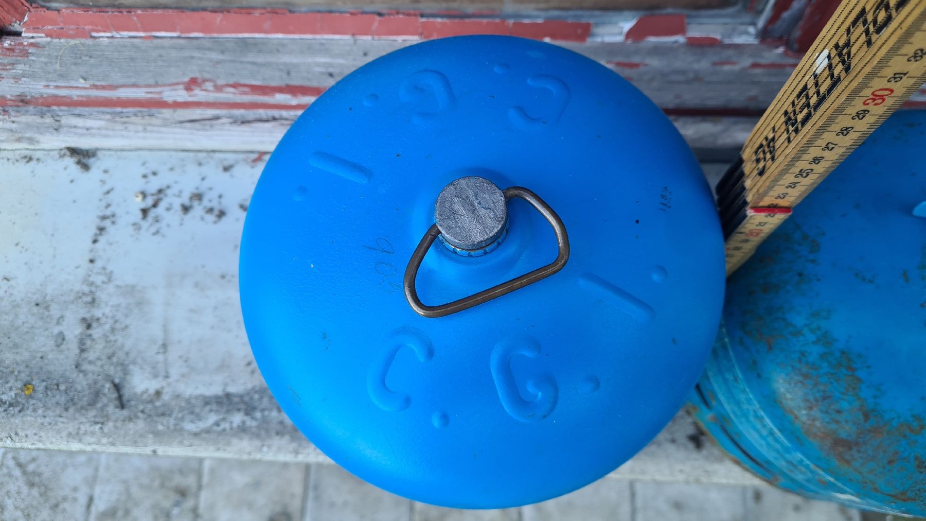 Campingaz Gas-Geräte & -Technik: Gasflaschen-Set Camping-Gaskocher-Set leer. – Gebraucht aus Hombrechtikon von Arica1 7