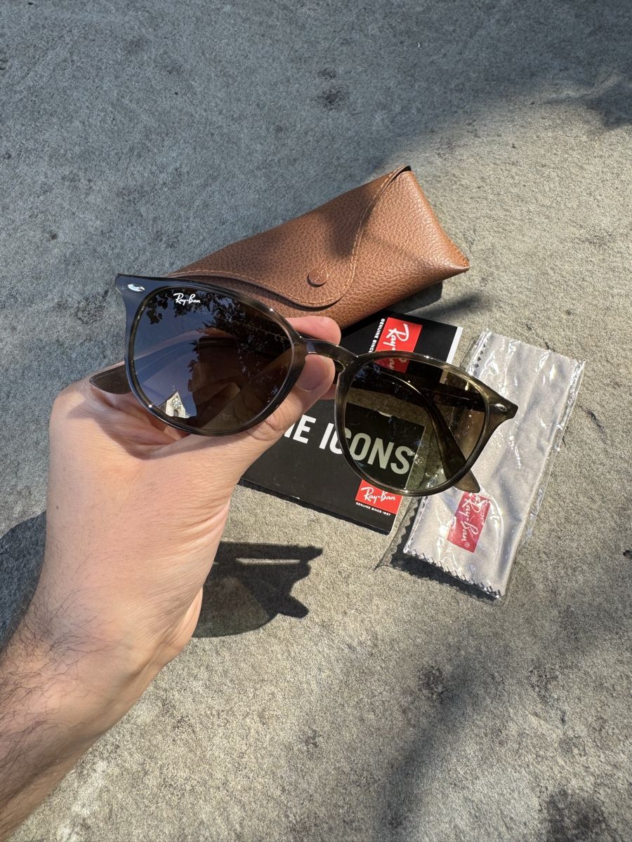 Ray-Ban Brillen & Gläser: Original Ray-Ban RB4259 Sunglasses With Case – Neu (gemäss Beschreibung) aus Effretikon von rus_2l2p 2