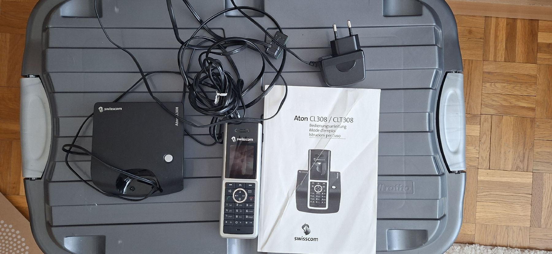 Swisscom Téléphones: téléphone fixe – D'occasion à Le Lignon par Indians88
