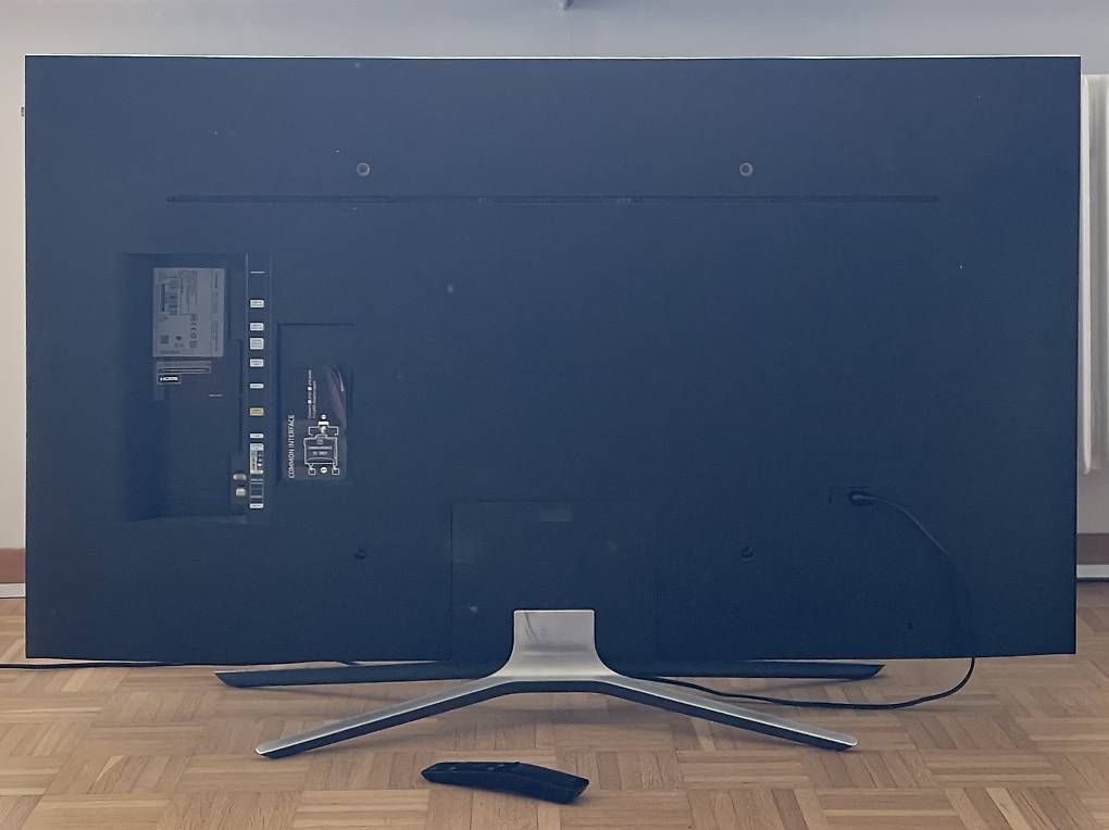 Televisori: Samsung Ue49ku6400 – Usato da Zürich venduto da luk_8tcg 2