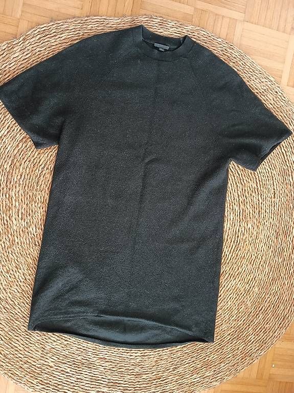 Cos Vestiti: Kleid von Cos aus 100 % Wolle – Usato da Zürich venduto da Melianea