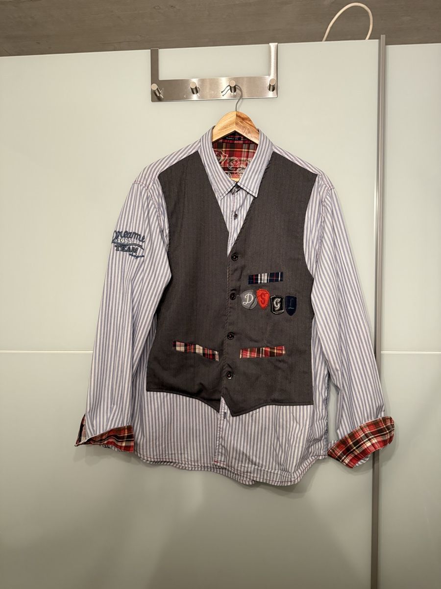Desigual Camicie: Herrenhemd Weste Grösse M gestreift top Zustand – Nuovo (secondo la descrizione) da Abtwil AG venduto da wil_7n89