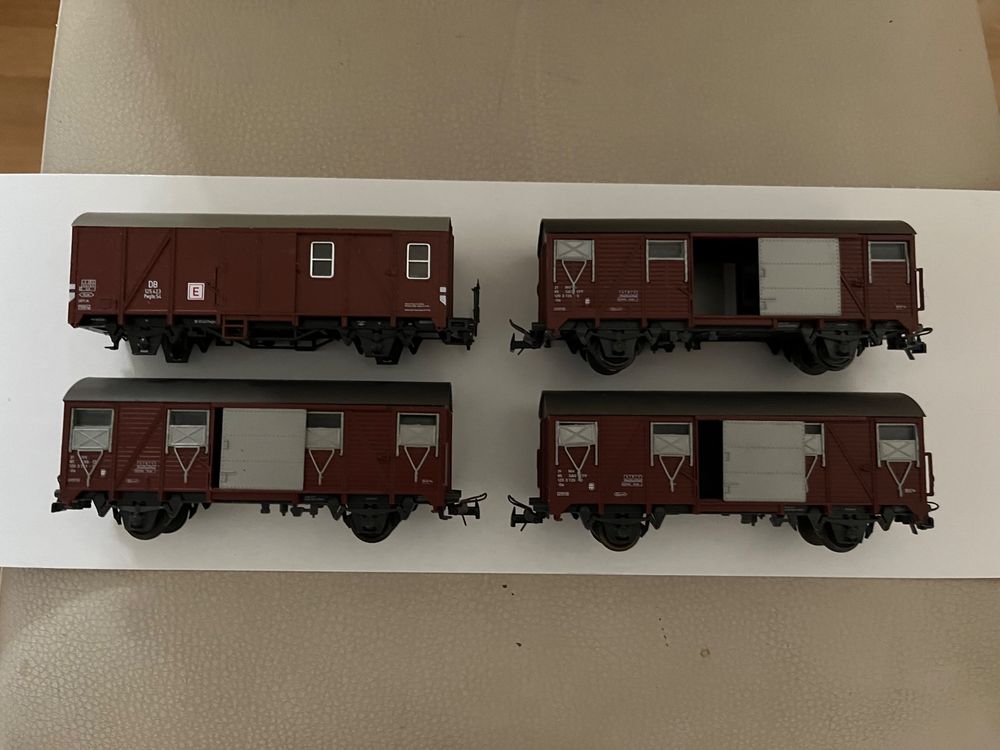 ROCO COFFRET 2 wagons porte remorques de camions DUNLOP + DANONE 1901