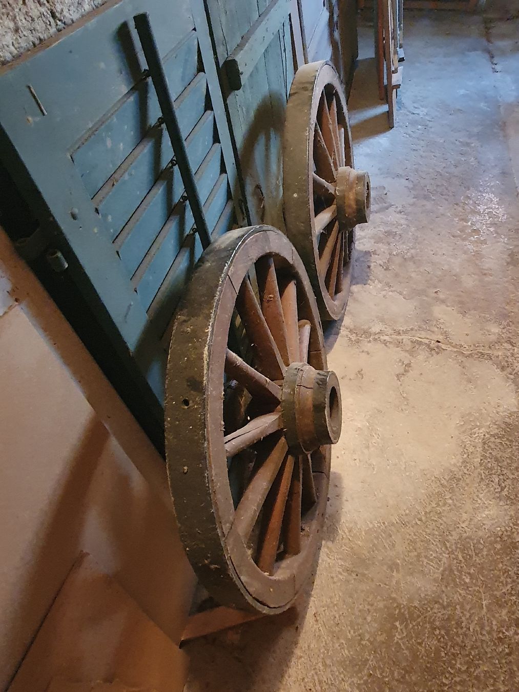 Carrozze: Kutschenrad aus Holz – Usato da Unterstammheim venduto da sil_cyp5 1