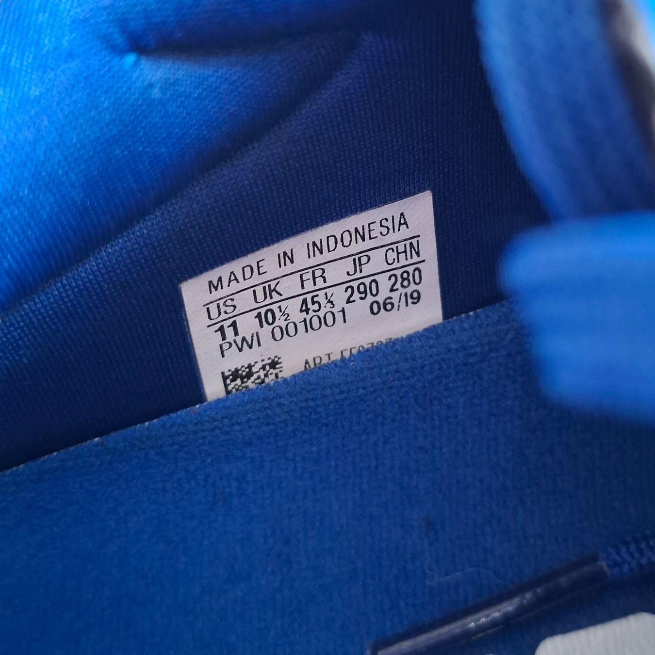 Adidas Scarpe da uomo: Chaussures de running Adidas solardrive taille 45.5 – Usato da Vuadens venduto da luc_l7p7 3