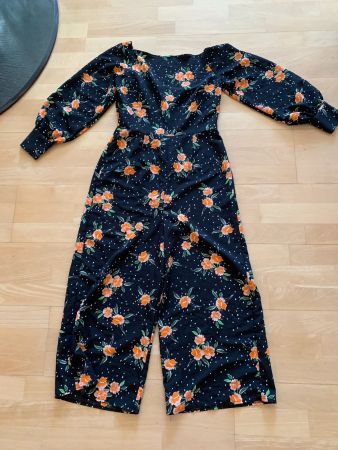 Damen Jumpsuit in ca. Gr. 32 / 34, Schwarz