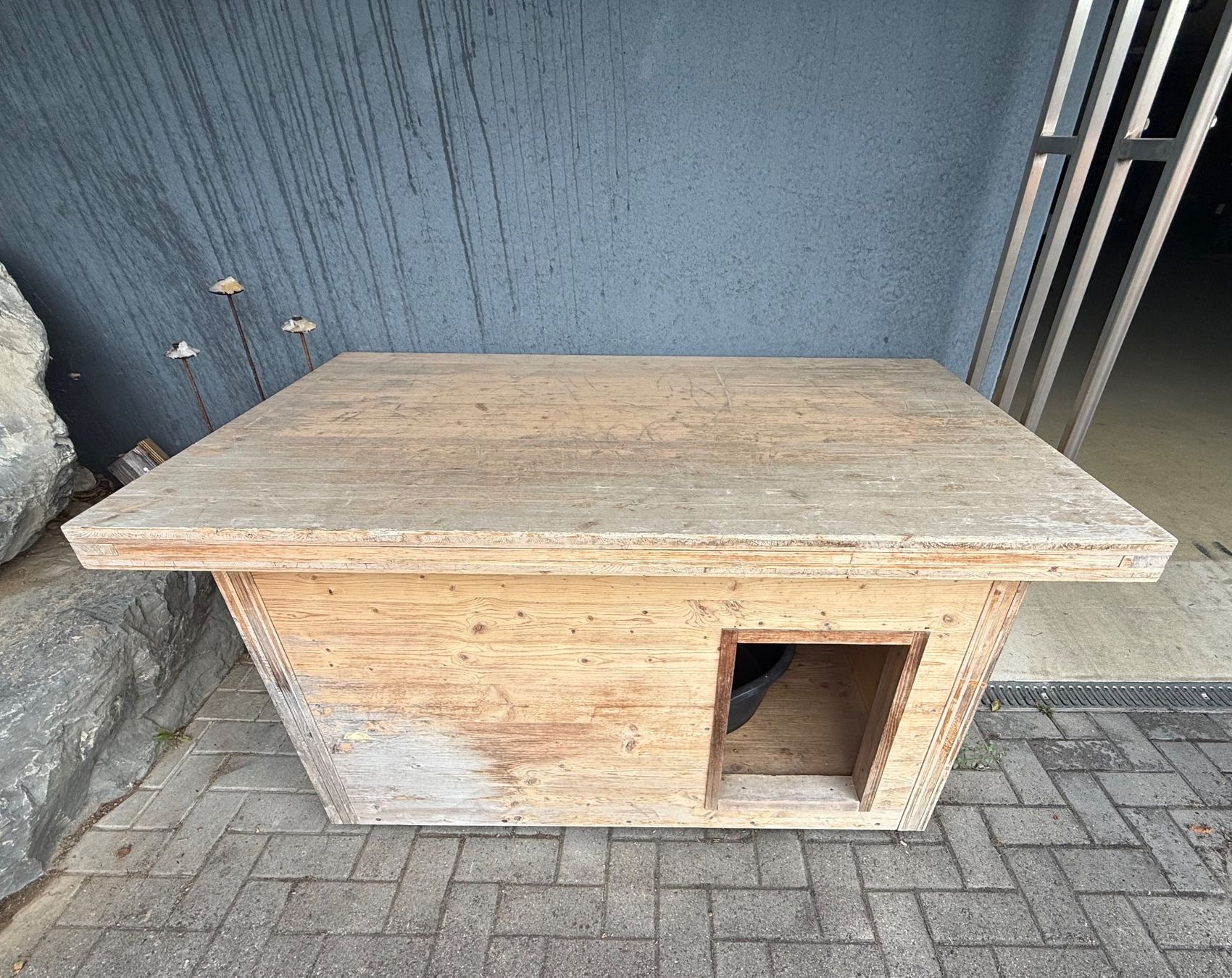 Niches, paniers: Hundehütte – D'occasion à Birmenstorf AG par adr_zny2