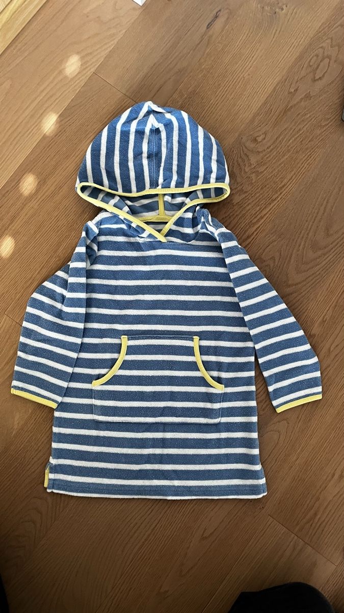 Accappatoi: Kinder Poncho Grösse 98/104 – Usato da Ins venduto da trotamunda