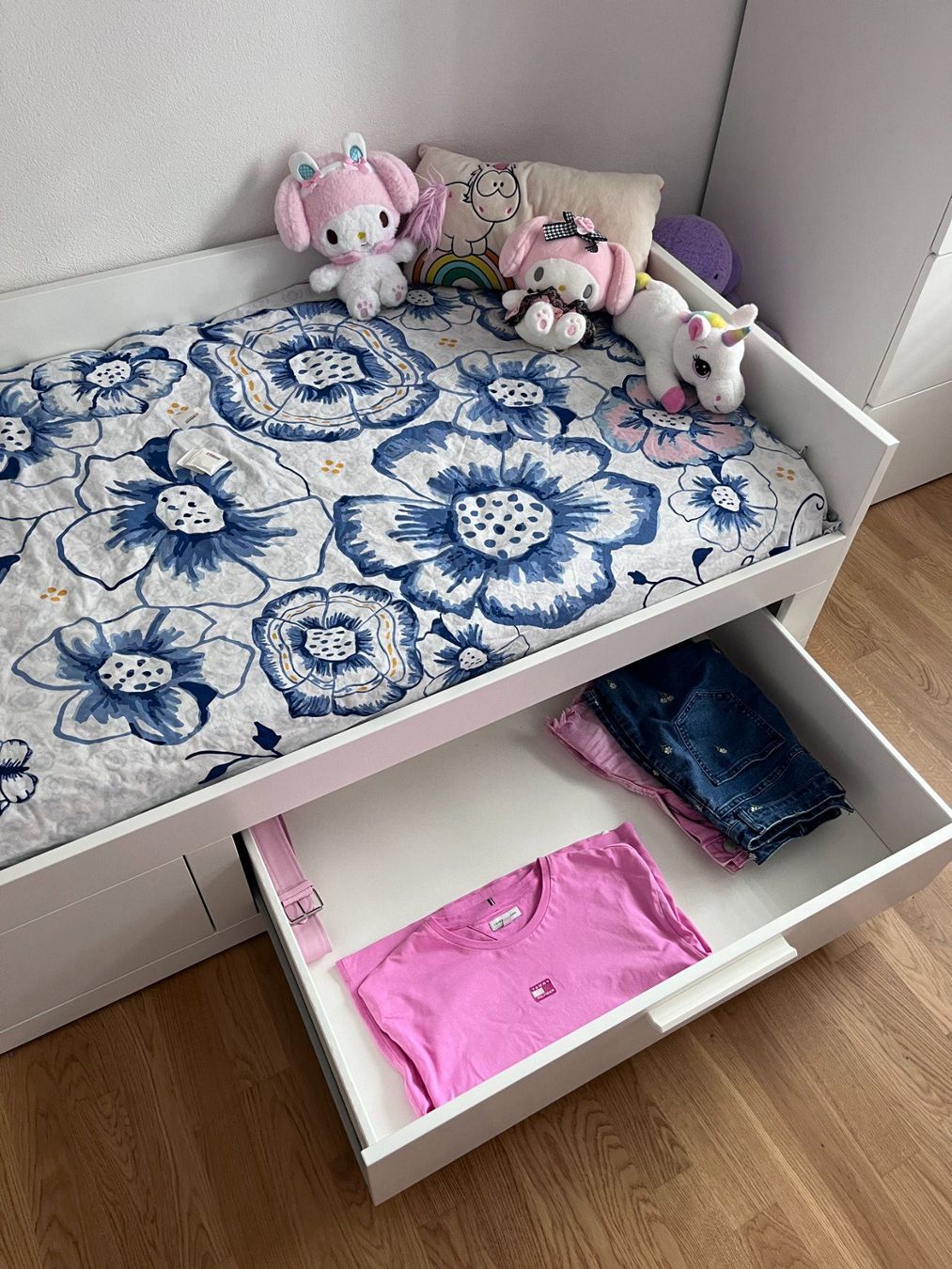 Ikea Betten: Komplette Kinderzimmer-Einrichtung – Gebraucht aus Wettingen von RoMaCio 2