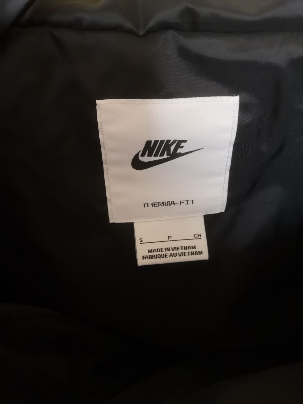 Nile Cappotti: Nike Mantel gr s – Usato da Schupfart venduto da mar_6zy7 1