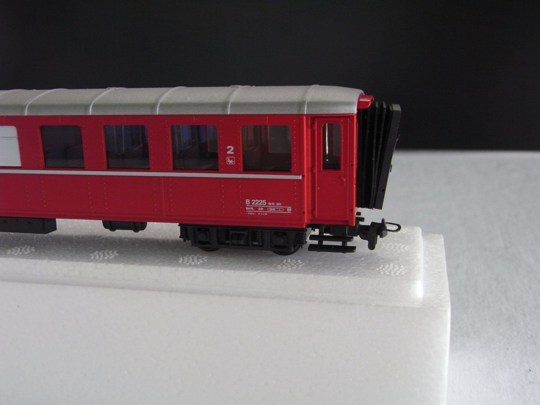 Modellini di ferrovie: STL-Models, Rhätische Bahn, rot, H0m, OVP – Nuovo e nell'imballaggio originale da Wohlen AG venduto da Kusy77 4