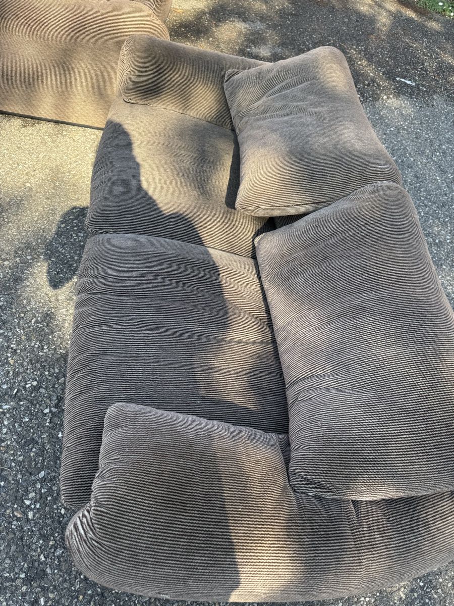 Sofas: 2 Maralunga Sofas ab 1.-  – Gebraucht aus Grenchen von Design-Outlet 4