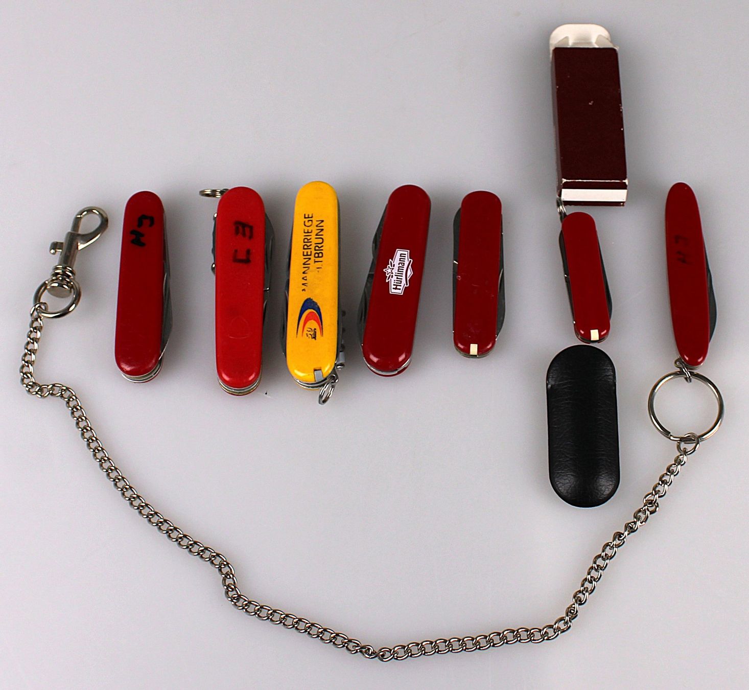 Victorinox Couteaux de poche: Victorinox Sackmesser Sammlung – D'occasion à Volketswil par brockipfannenstil 1