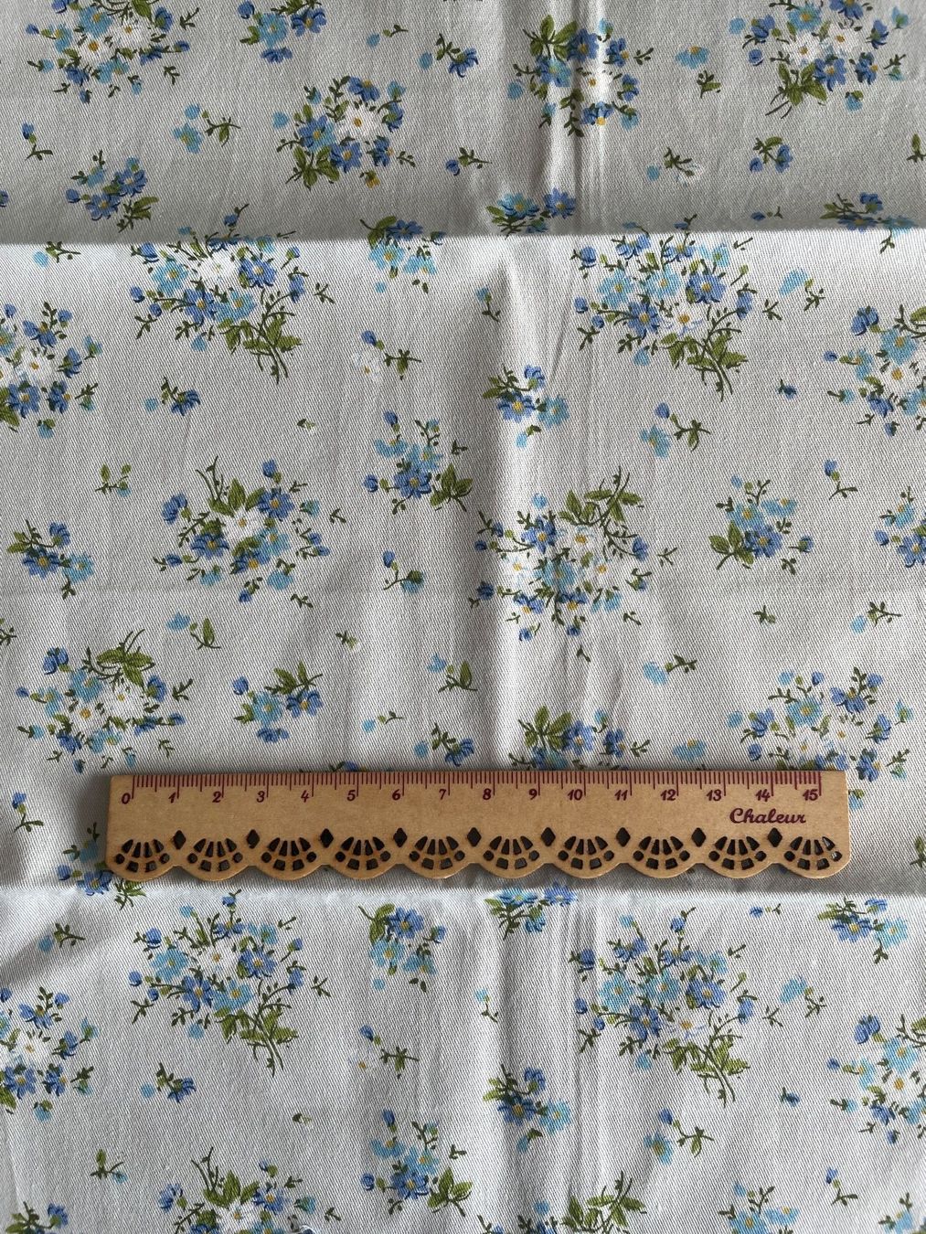 Stoffe: Fat quarter/Coupon patchwork-couture Petites fleurs bleues – Neu und originalverpackt aus Gland von san_xz5j 3