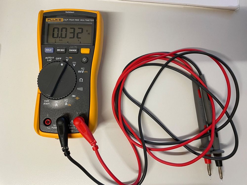 Fluke Multimeter 117 Digital, True RMS Kaufen auf Ricardo