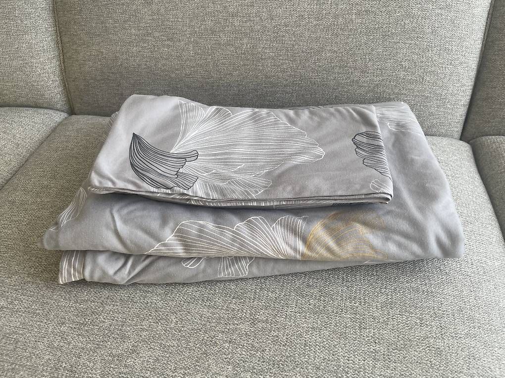 Biancheria da letto: 2 Sets Estella Bügelfreie Bettwäsche – Usato da Opfikon venduto da Layla123 3