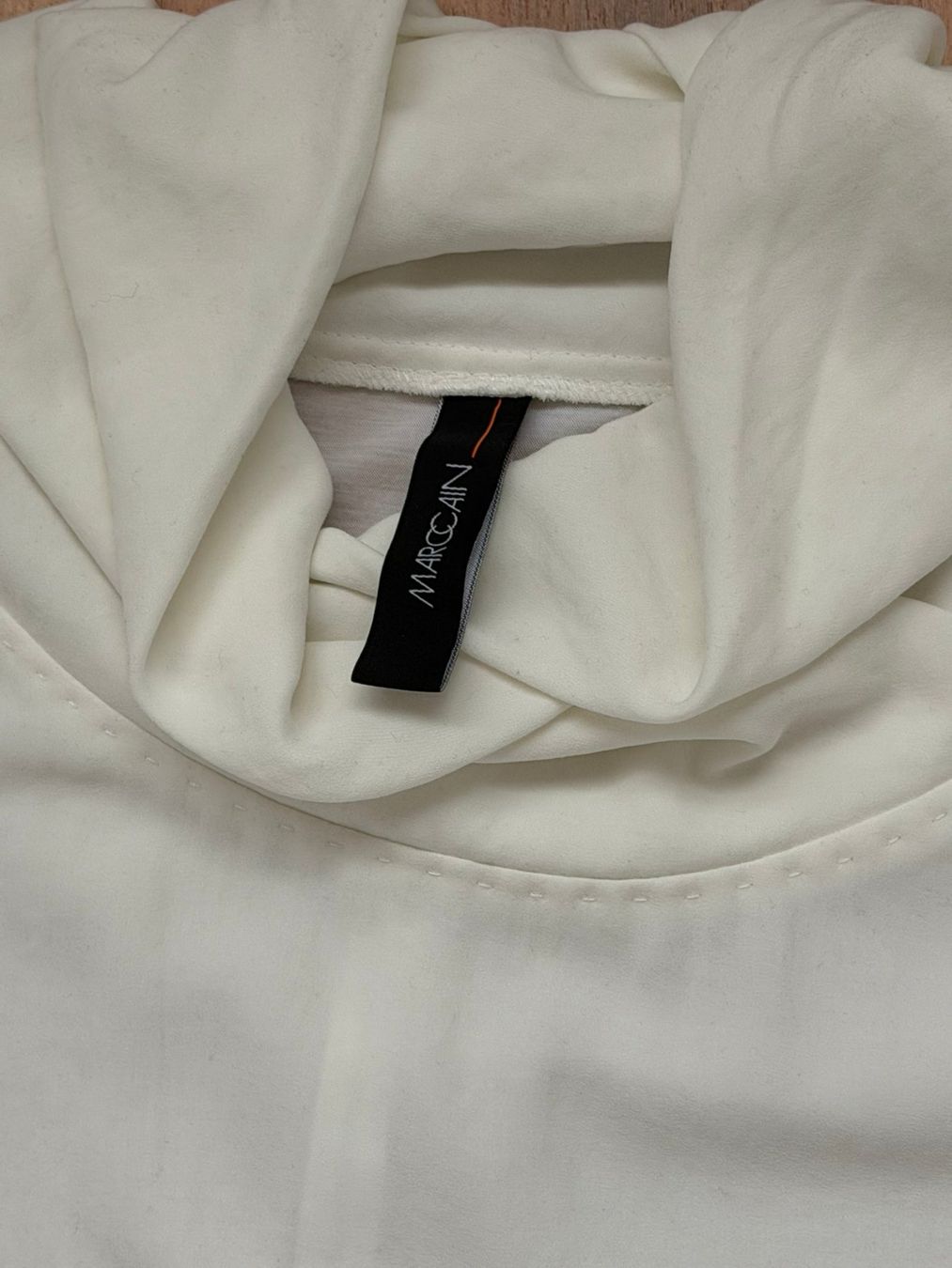 Marc Cain Blusen: Blusenshirt Marc Cain – Gebraucht aus Burgdorf von Bizeli 1