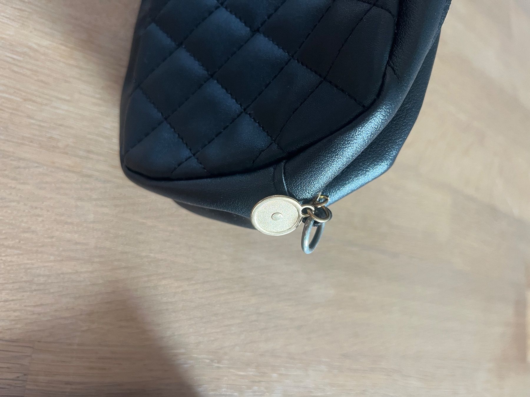 Taschen für Damen: Tasche Schwarz – Gebraucht aus Laupen BE von lee_ym6v 3