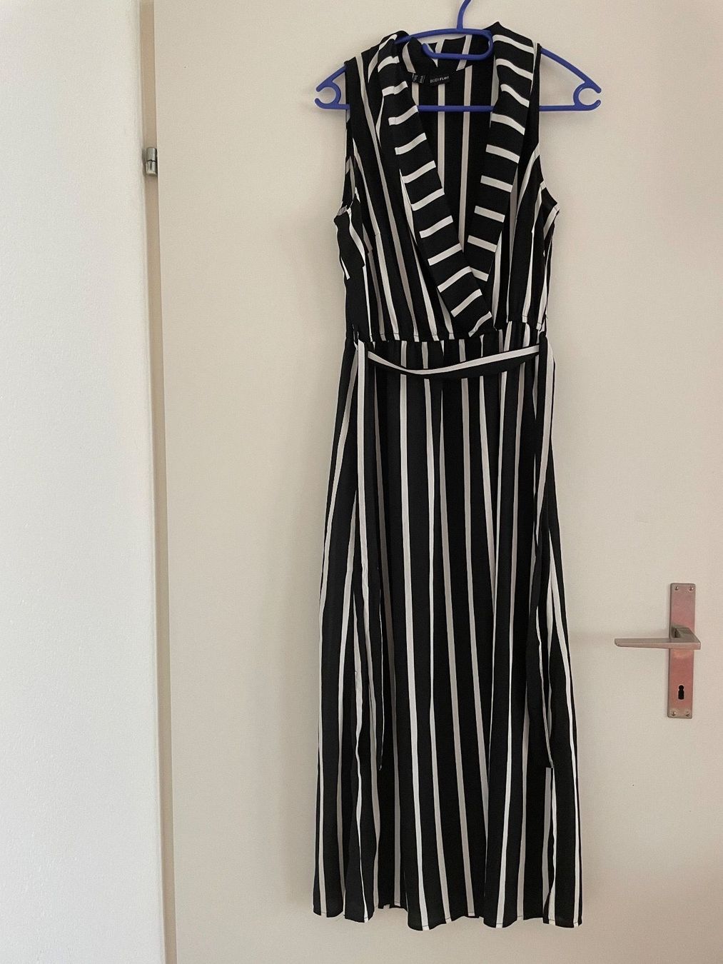 Kleider: Kleid Gr 40 – Gebraucht aus Biel/Bienne von philong 2