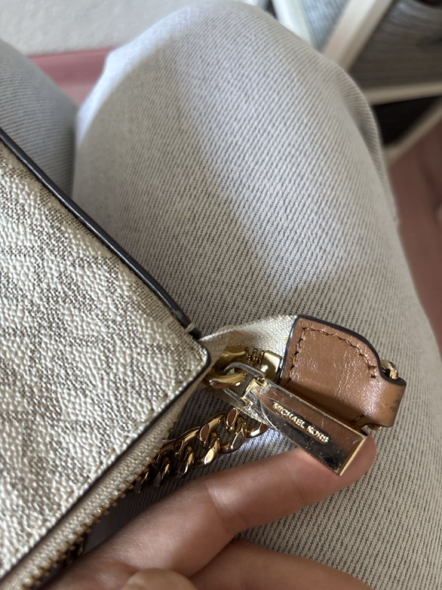 Michael Kors Borse da donna: Sac Michael Kors 20x12 – Nuovo (secondo la descrizione) da Porrentruy venduto da gui_kd9g 2