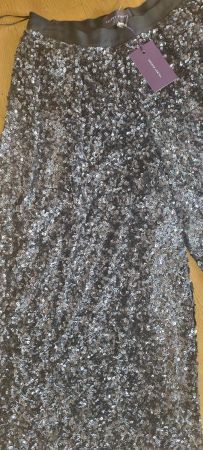 Talbot Runhof Pailettenhose Gr. 42 neu und ungetragen