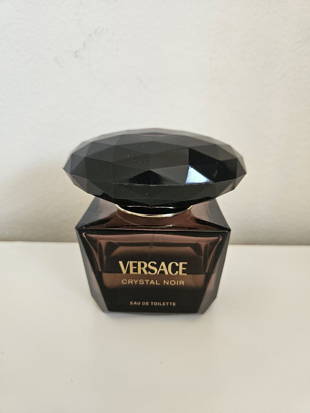 Versace Parfums & Eau de Toilette: Versace Crystal Noir 90ml Halbvoll – D'occasion à Lugano par pknoodle