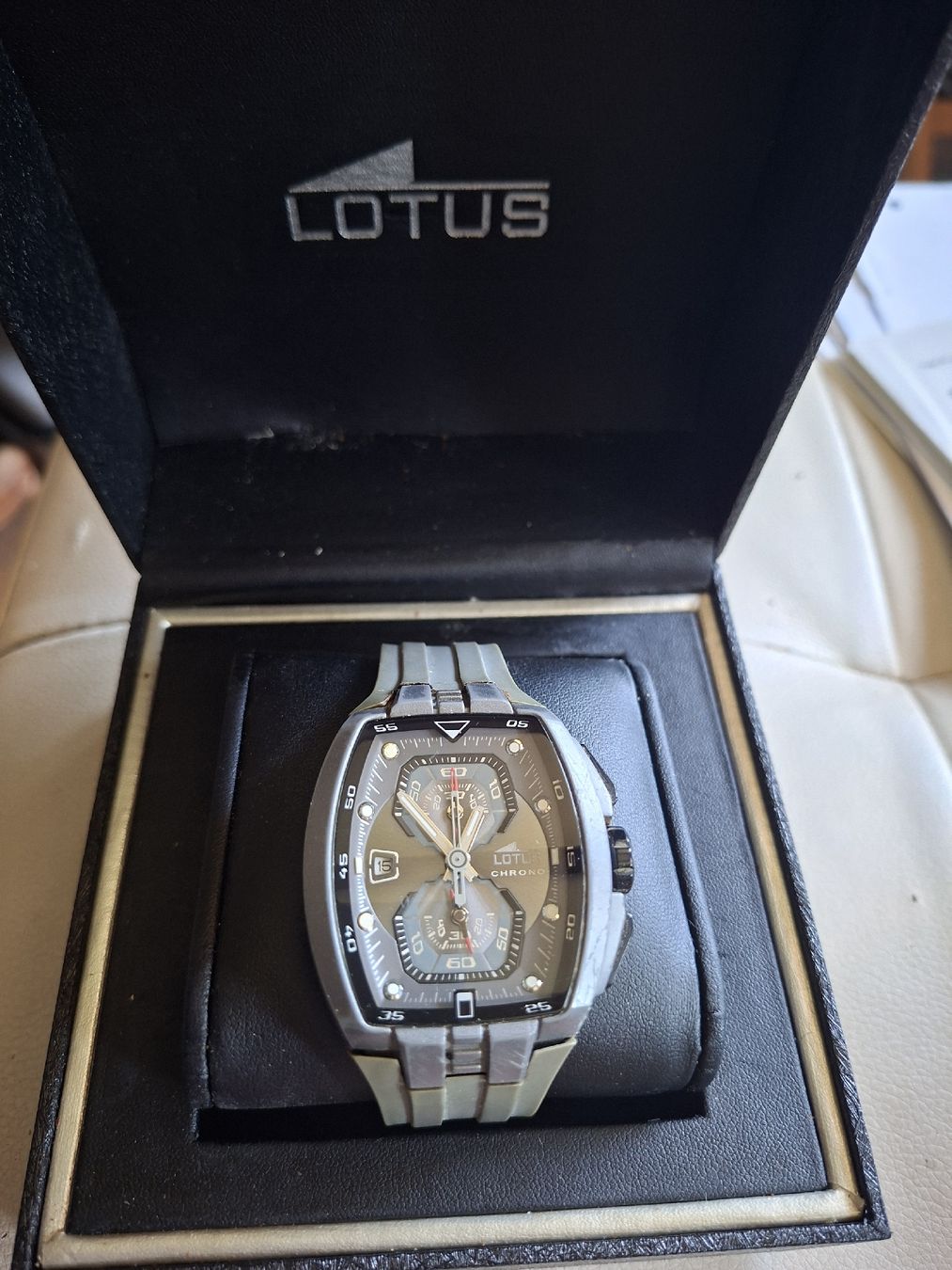 Lotus Montres: montre de luxe – D'occasion à Ependes FR par g6b_wr8g 1