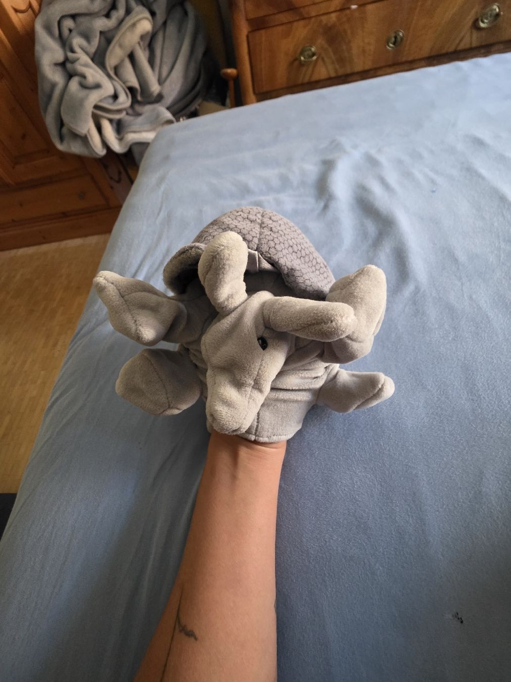Bambole: Folkmanis Handpuppe Gürteltier – Usato da Oltingen venduto da kar_pw9l 2