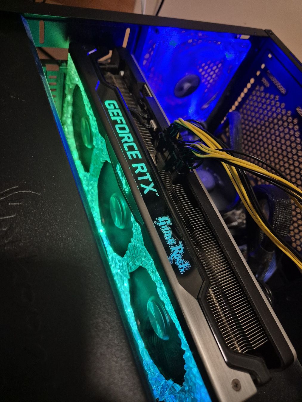 Schede grafiche: Palit GeForce RTX 3070 GameRock OC – Usato da Aarburg venduto da erm_mjf6 2