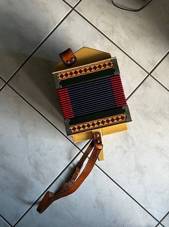 Musikinstrumente: Schwyzerörgeli – Gebraucht aus Toffen von manimatter 4